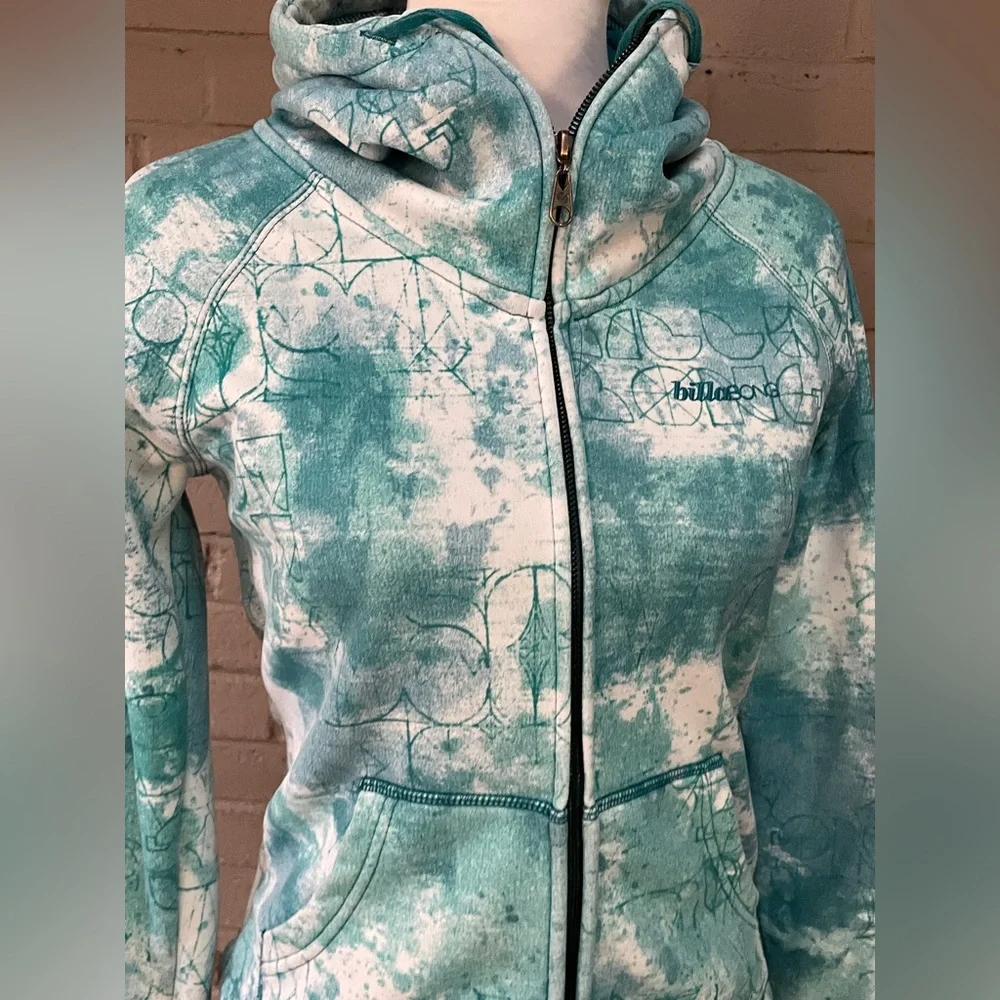 Billabong  print fleece lined hoodie M